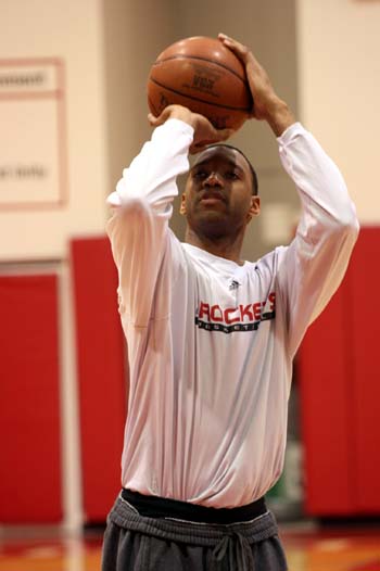 球星任意球脚法惊艳亮相