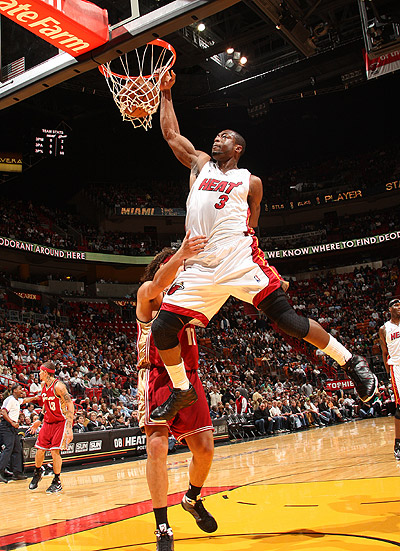 记者：汪士钦这张红牌就是多年来中国足球陋习的真实写照